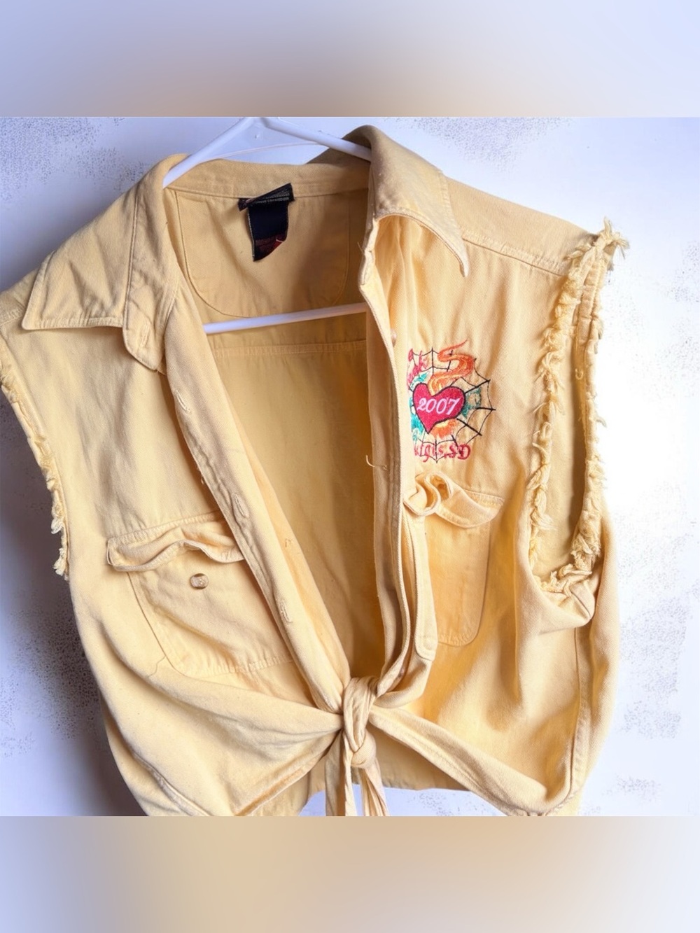 VTG 2007 Biker Rally Distressed Denim Vest Yellow Tie-Front - XL - Sturgis, SD